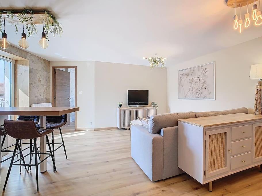 Le Barral Apartment วัวฮอง ภายนอก รูปภาพ